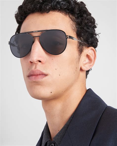 oculos de sol prada 2018 masculino|Prada Eyewear.